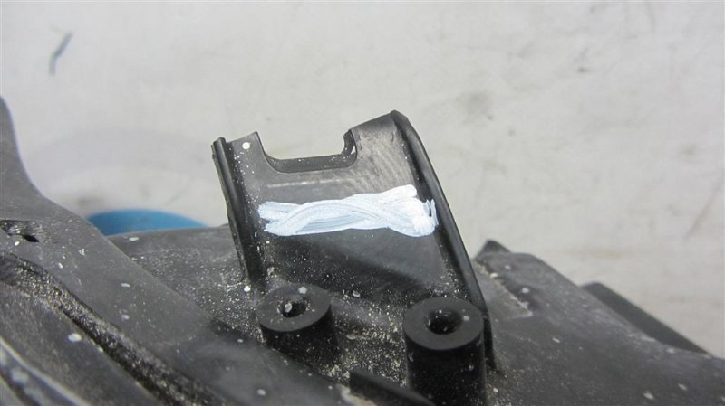 Фара передняя правая RX300/330/350/400 03-09 2006 Внедорожник 3.3