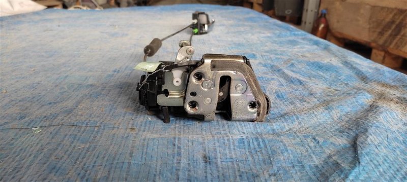 Замок двери задний левый KIZASHI 09-14 2010 Седан 2.4