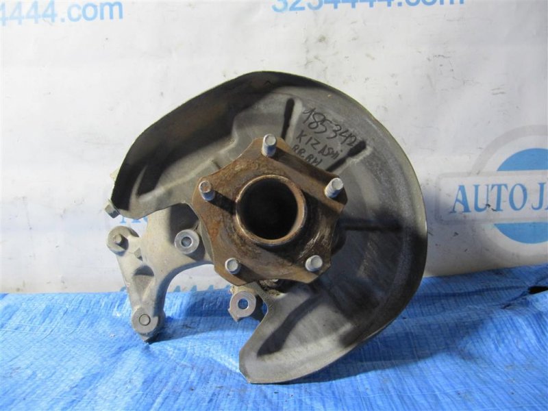 Ступица задняя правая SUZUKI KIZASHI 09-14 43402-57L00 Б/У