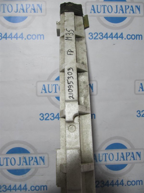 Наполнитель бампера передний M35/M45 04-10