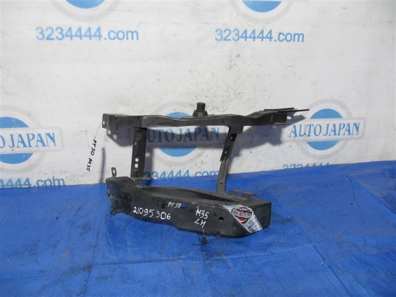 Панель передняя левый INFINITI M35/M45 04-10 62521-EH200 Б/У