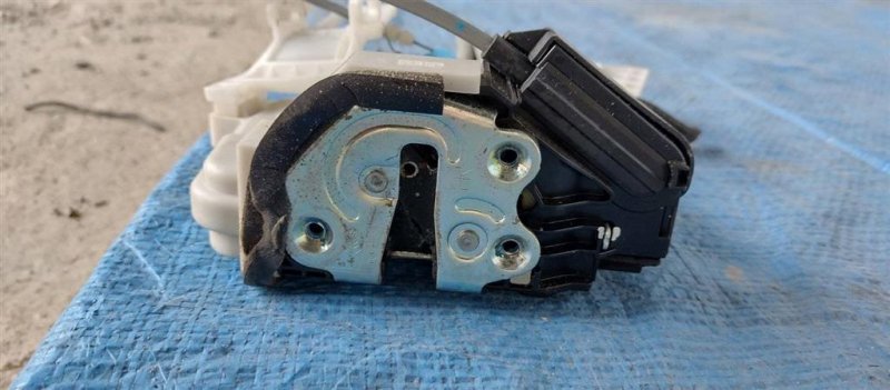 Замок двери задний правый KIA SOUL PS 13-19 2014 PS 2.0 81420-B2000 Б/У