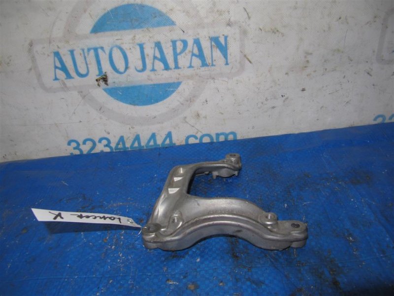 Кронштейн компрессора кондиционера LANCER X 10 15-17 Кронштейн компрессора кондиционера LANCER X 10 15-17