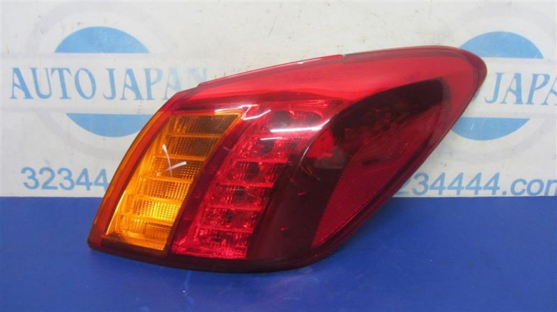 Фонарь наружный задний правый NISSAN MURANO Z51 07-14 26550-1AA0A Б/У
