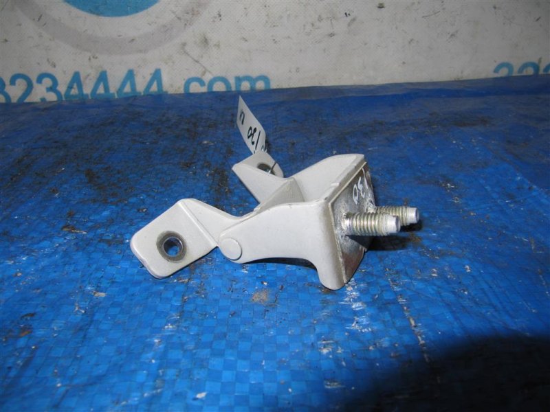 Петля крышки багажника правая I30 GD 12-17