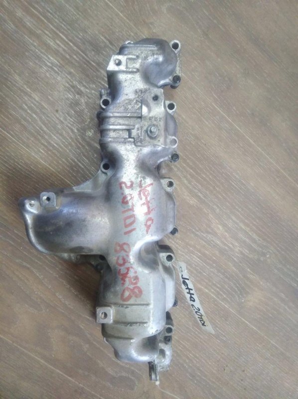 Коллектор впускной VOLKSWAGEN JETTA USA 10-17 2.0 TDI