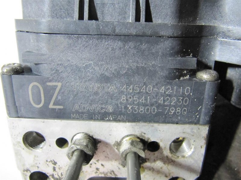 Блок ABS RAV4 05-12