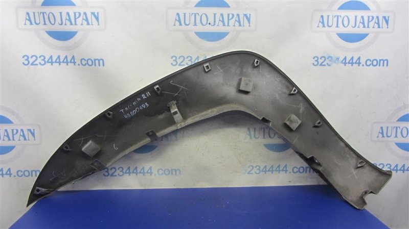 Накладка крыла (расширитель арки) TOYOTA TACOMA 05-15 GRN270 4.0 1GRFE