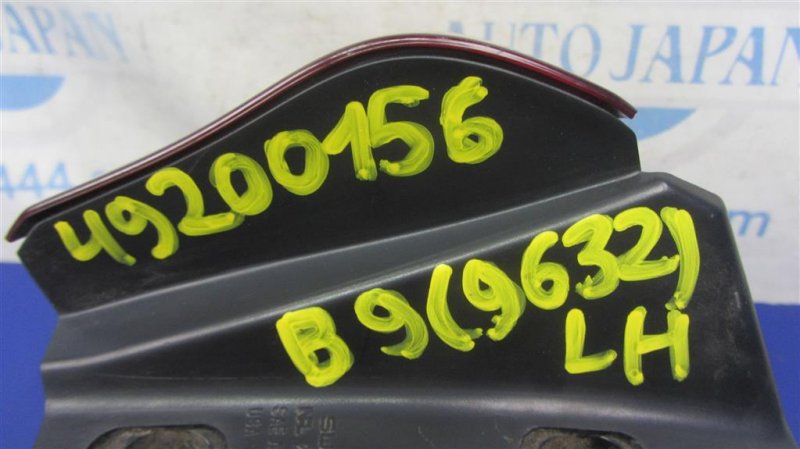 Фонарь наружный задний левый TRIBECA B9 05-07 2006 Внедорожник 3.0