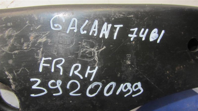 Рычаг передней подвески нижний передний правый GALANT 03-12 2008 Седан 2.4