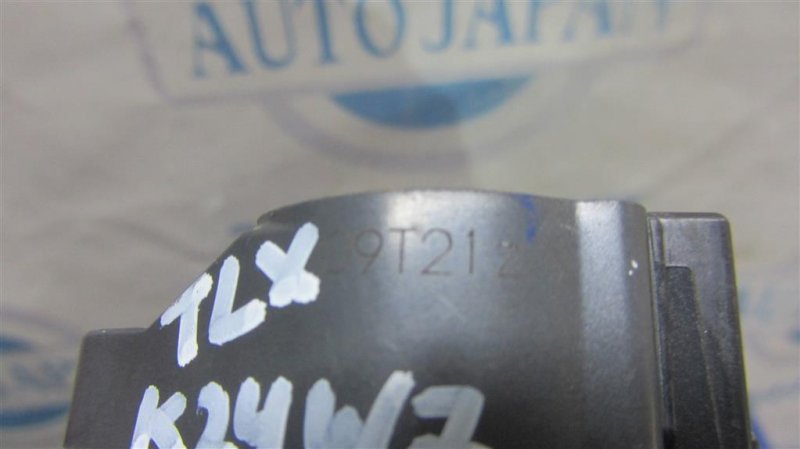 Катушка зажигания TLX 14-17 2017 Седан 2.4