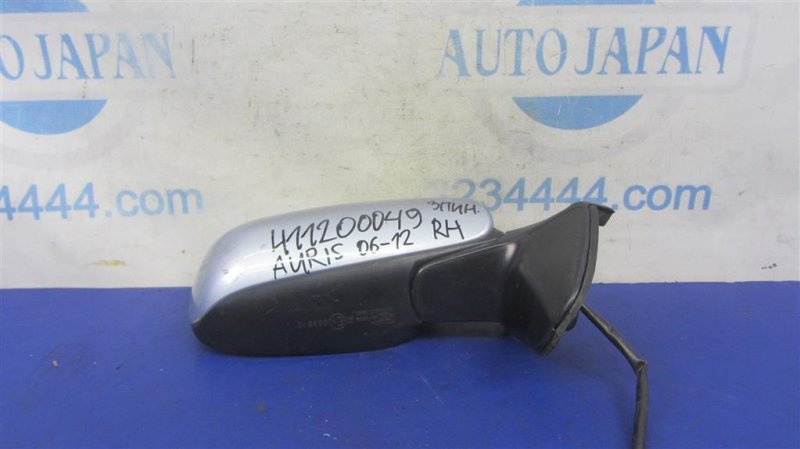 Зеркало правое AURIS 06-12