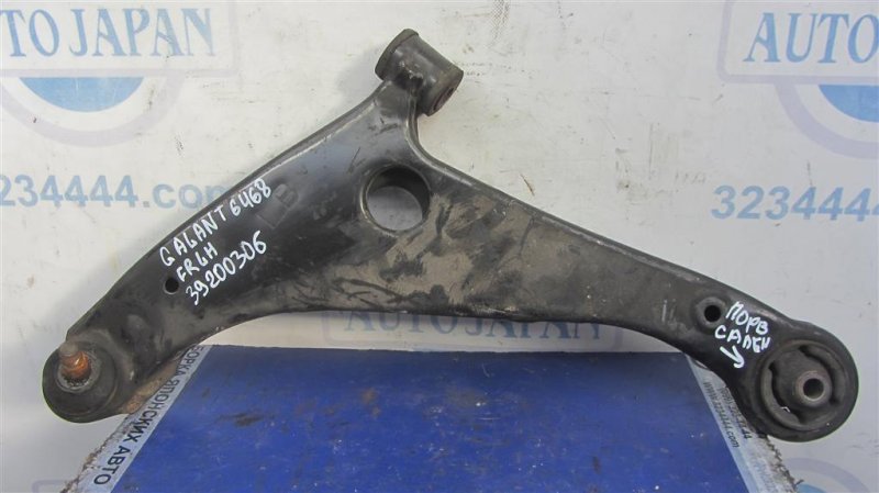 Рычаг передней подвески нижний передний левый MITSUBISHI GALANT 03-12 2008 Седан 2.4 MN161705 Б/У