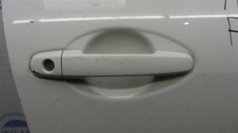 Дверь передняя правая AURIS 06-12