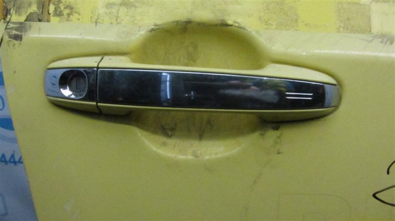 Дверь передняя правая TOYOTA CAMRY 50 12-15 Дверь передняя правая TOYOTA CAMRY 50 12-15