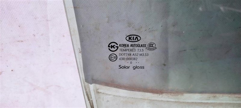 Стекло двери заднее правое KIA OPTIMA TF 11-16 Седан 2.4 Стекло двери заднее правое KIA OPTIMA TF 11-16 Седан 2.4