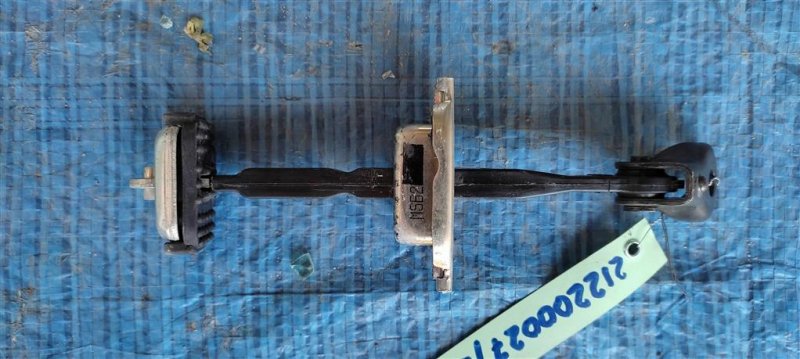 Ограничитель двери передний левый ACURA TLX 14-17 72380-TZ3-A01 Б/У