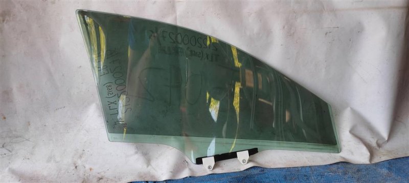 Стекло двери переднее левое ACURA TLX 14-17