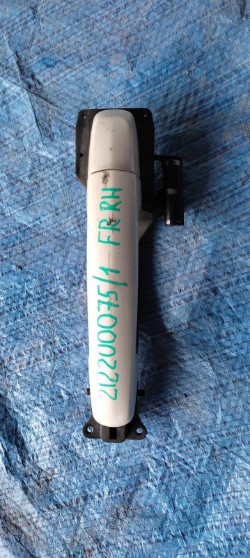 Ручка двери наружная передняя правая SUZUKI SX4 06-13 82812-63J00-ZMZ Б/У