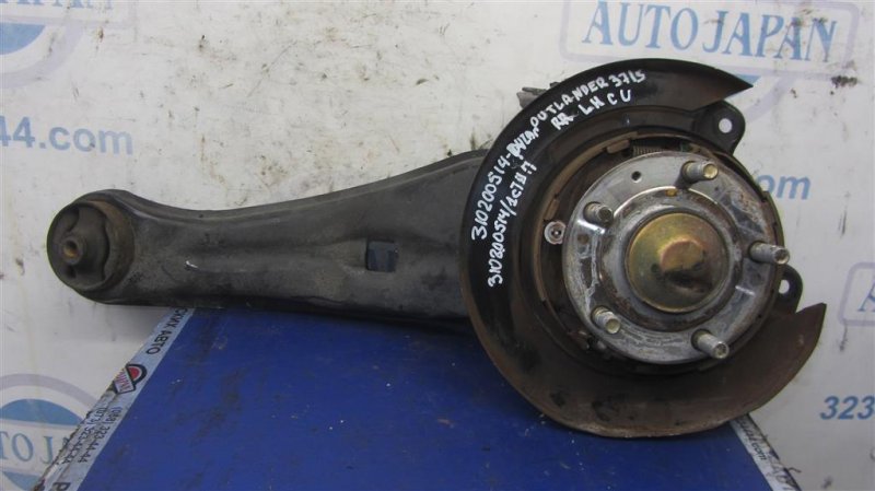 Запчасть ступица задняя левая MITSUBISHI OUTLANDER 03-07 2005 Внедорожник 2.4 MR519021 Б/У Ступица задняя левая MITSUBISHI OUTLANDER 03-07 2005 Внедорожник 2.4 MR519021 Б/У