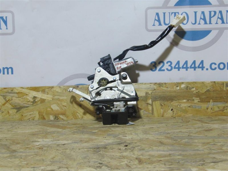 Замок крышки багажника TOYOTA SIENNA 03-10 2009 GSL20 3.5 2GR-FE 69110-08050 Б/У