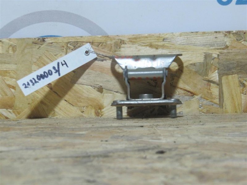 Петля крышки багажника левая TOYOTA SIENNA 03-10 2009 GSL20 3.5 2GR-FE 68820-08010 Б/У