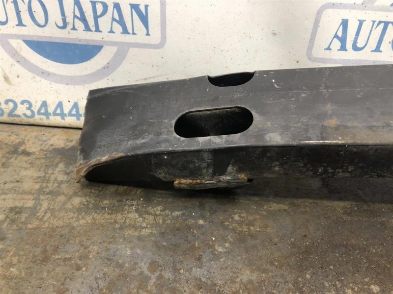 Усилитель переднего бампера TOYOTA SIENNA 03-10 GSL20 3.5 2GR-FE