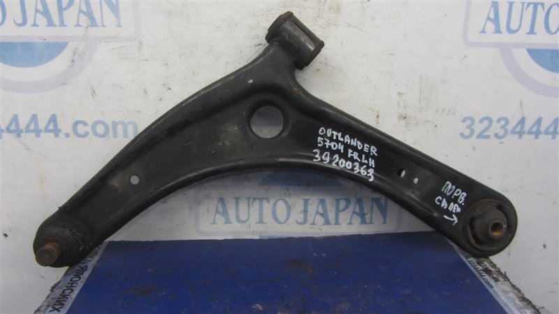 Рычаг передней подвески нижний передний левый MITSUBISHI OUTLANDER XL 05-13 2007 Внедорожник 3.0 4013A009 Б/У