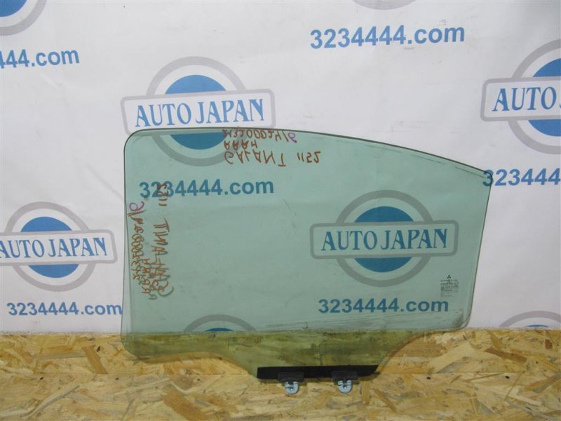 Стекло двери заднее правое GALANT 03-12 2010 Седан 2.4