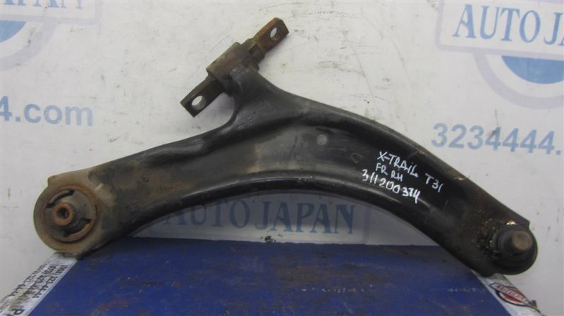Рычаг передней подвески нижний передний правый NISSAN X-TRAIL T31 07-14 54500-JG00B Б/У