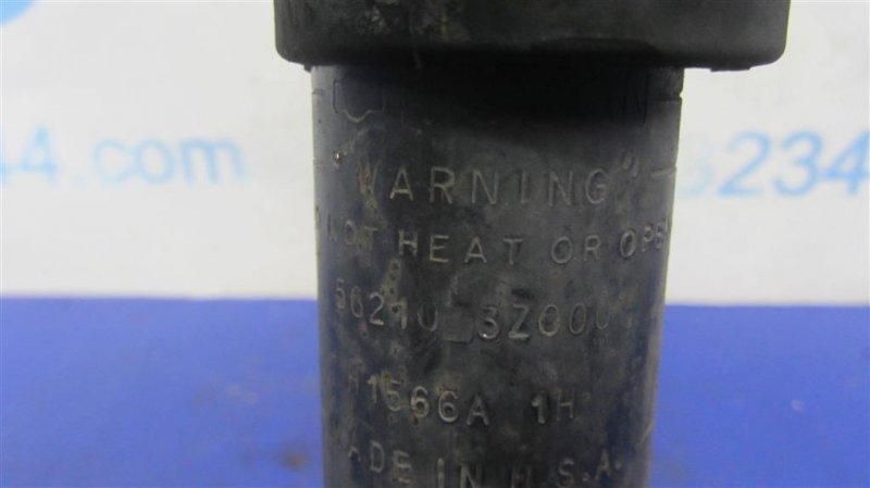 Амортизатор задний правый NISSAN MAXIMA A34 03-08