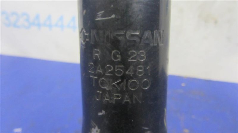 Амортизатор задний правый Q50 15-20