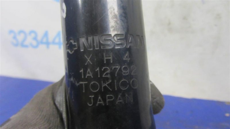 Амортизатор передний левый Q50 15-20