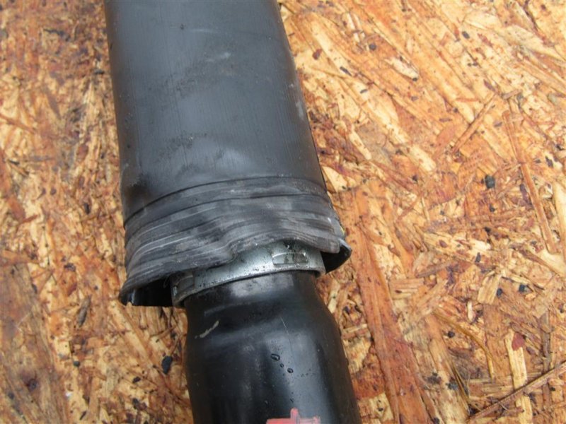 Амортизатор задний SIENNA 03-10 2009 GSL20 3.5 2GR-FE Амортизатор задний SIENNA 03-10 2009 GSL20 3.5 2GR-FE