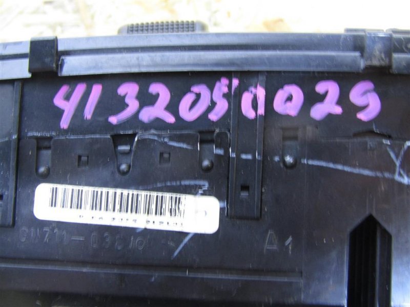 Блок управления печкой SIENNA 03-10 2009 GSL20 3.5 2GR-FE Блок управления печкой SIENNA 03-10 2009 GSL20 3.5 2GR-FE