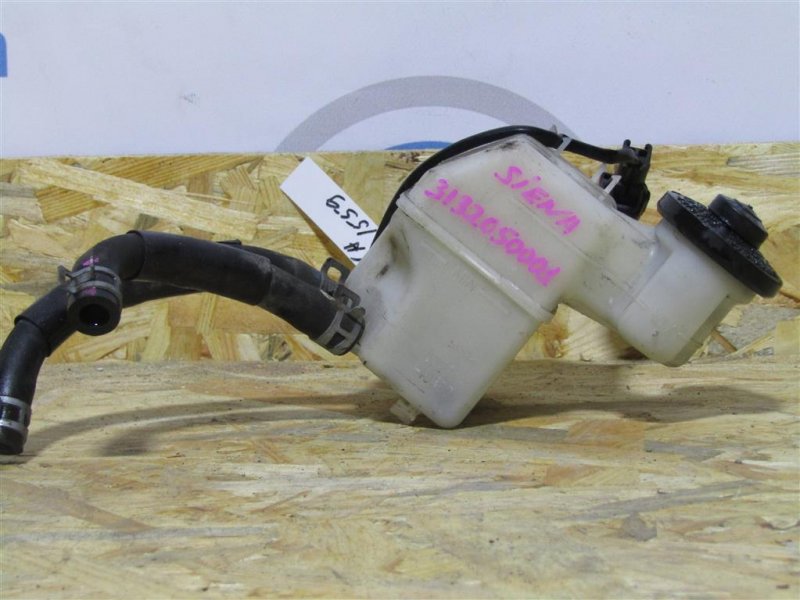 Запчасть бачок главного тормозного цилиндра TOYOTA SIENNA 03-10 2009 GSL20 3.5 2GR-FE 47220-08030 Б/У Бачок главного тормозного цилиндра TOYOTA SIENNA 03-10 2009 GSL20 3.5 2GR-FE 47220-08030 Б/У