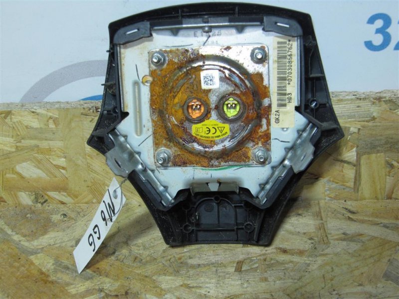 Подушка безопасности в руль 6 GG 02-07 2008 Седан 2.3 Подушка безопасности в руль 6 GG 02-07 2008 Седан 2.3