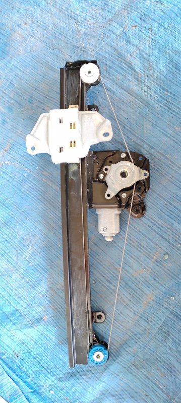 Стеклоподъемник передний левый ALTIMA L33 12-18 L33