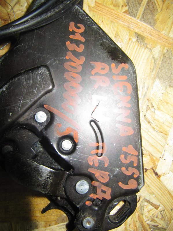 Замок двери задний левый SIENNA 03-10 2009 GSL20 3.5 2GR-FE Замок двери задний левый SIENNA 03-10 2009 GSL20 3.5 2GR-FE