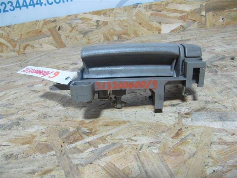 Ручка двери внутренняя задняя левая SIENNA 03-10 2009 GSL20 3.5 2GR-FE