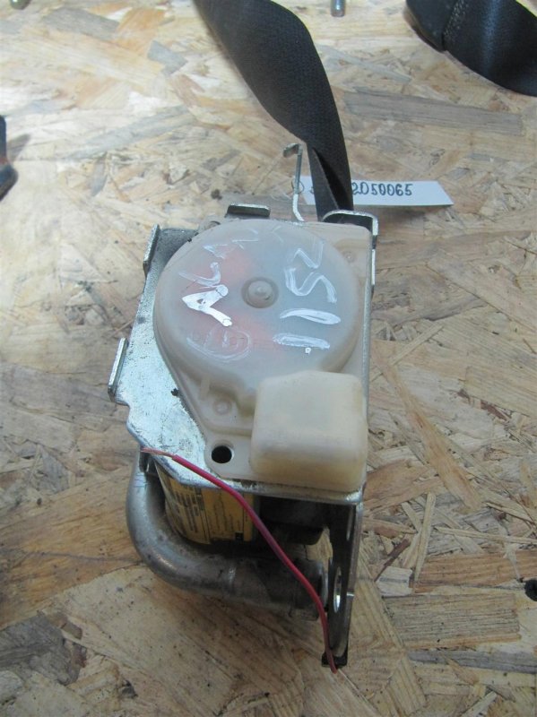 Ремень безопасности передний правый GALANT 03-12 2010 Седан 2.4