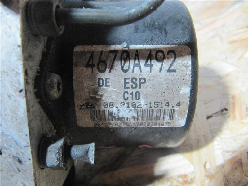 Блок ABS MITSUBISHI GALANT 03-12 Седан 2.4