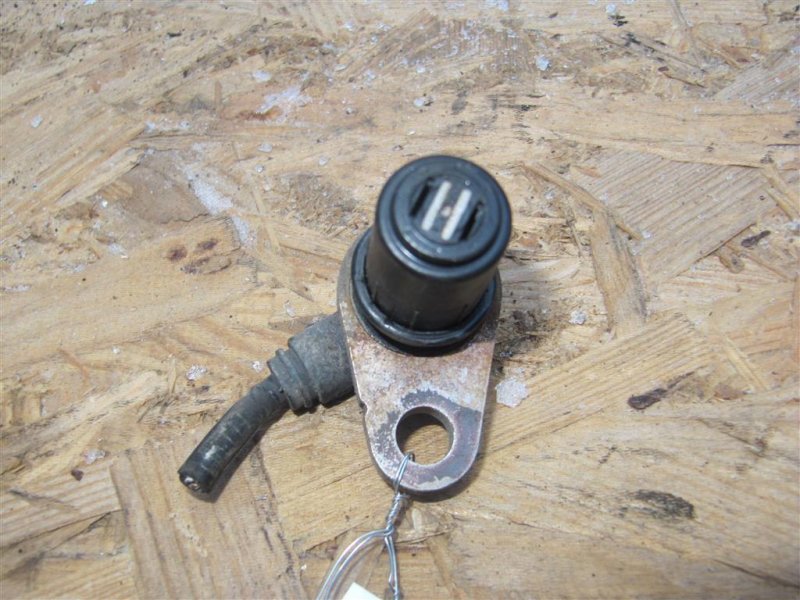 Датчик ABS задний правый MITSUBISHI GALANT 03-12 Седан 2.4