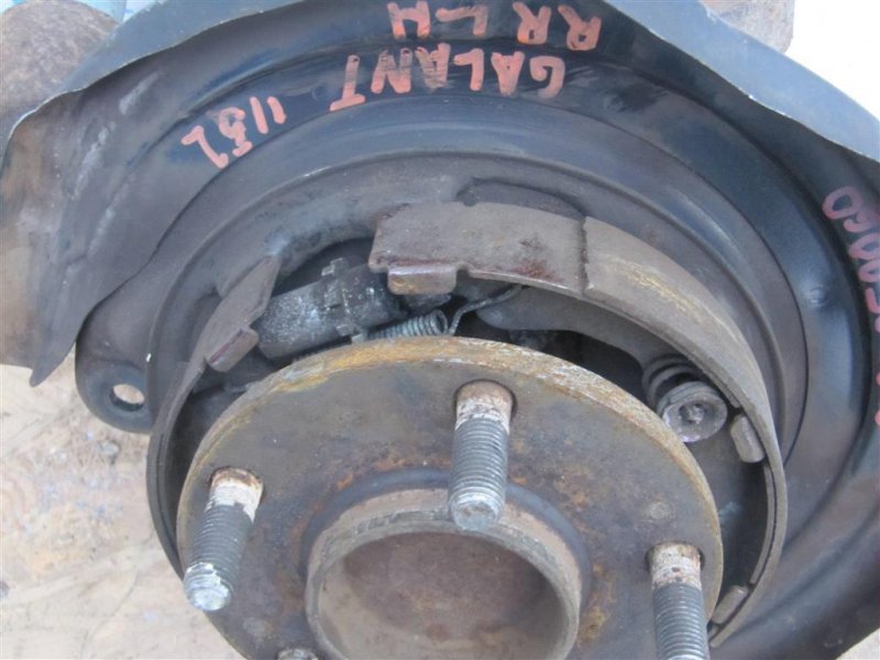 Ступица задняя левая GALANT 03-12 2010 Седан 2.4