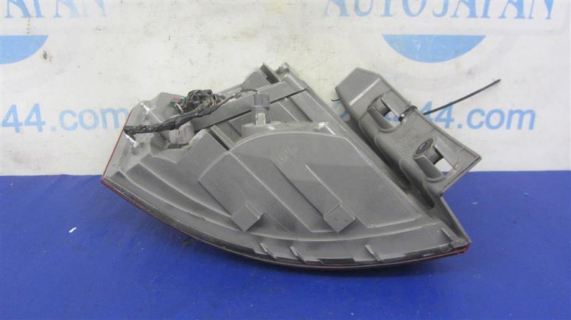 Фонарь наружный задний правый MDX (YD2) 06-13 2009 YD2 3.7