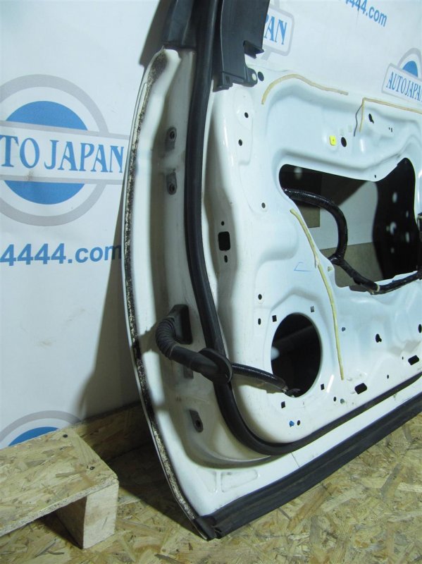 Дверь передняя правая MDX (YD2) 06-13 2011 YD2 3.7