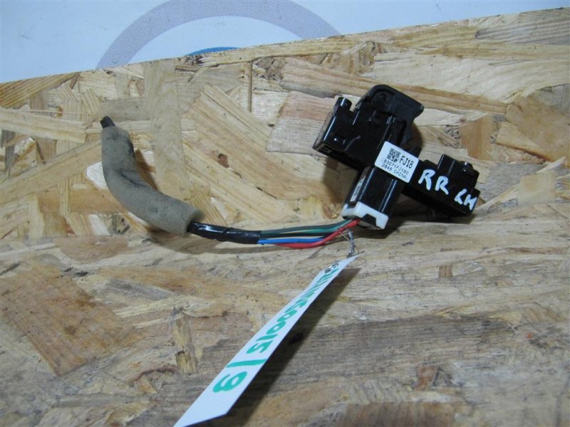 Кнопка стеклоподъемника задняя CROSSTREK 12-17 2016 Внедорожник 2.0