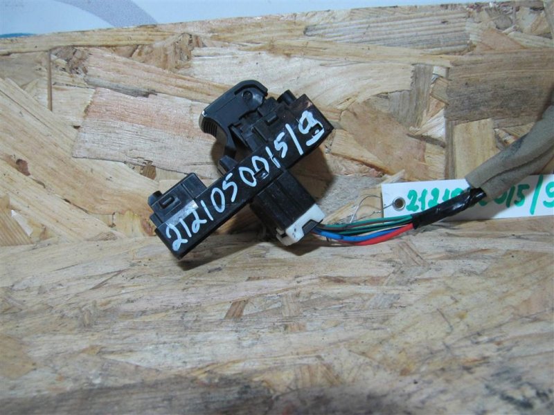 Кнопка стеклоподъемника задняя CROSSTREK 12-17 2016 Внедорожник 2.0