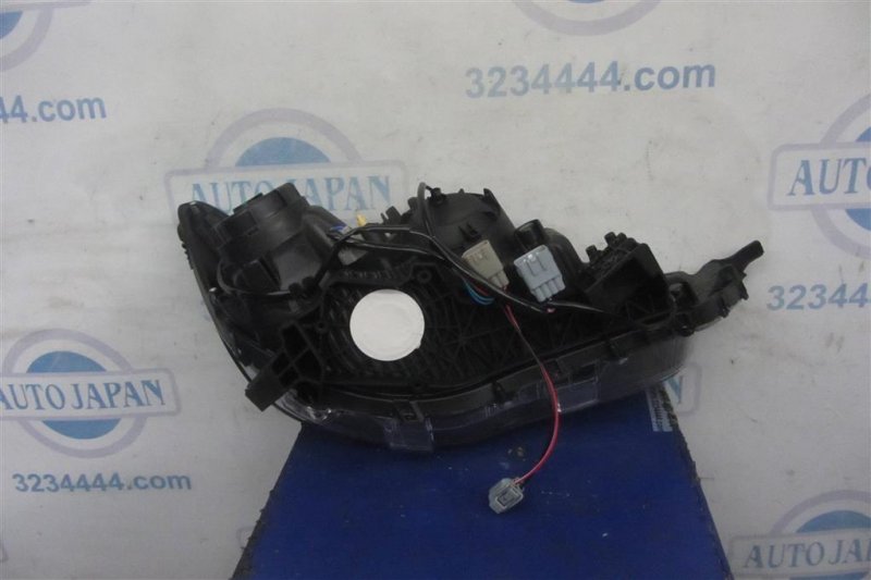 Фара передняя левая ASX / OUTLANDER SPORT 10-21 Фара передняя левая ASX / OUTLANDER SPORT 10-21