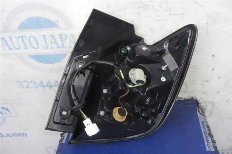 Фонарь наружный задний левый ASX / OUTLANDER SPORT 10-21 Фонарь наружный задний левый ASX / OUTLANDER SPORT 10-21